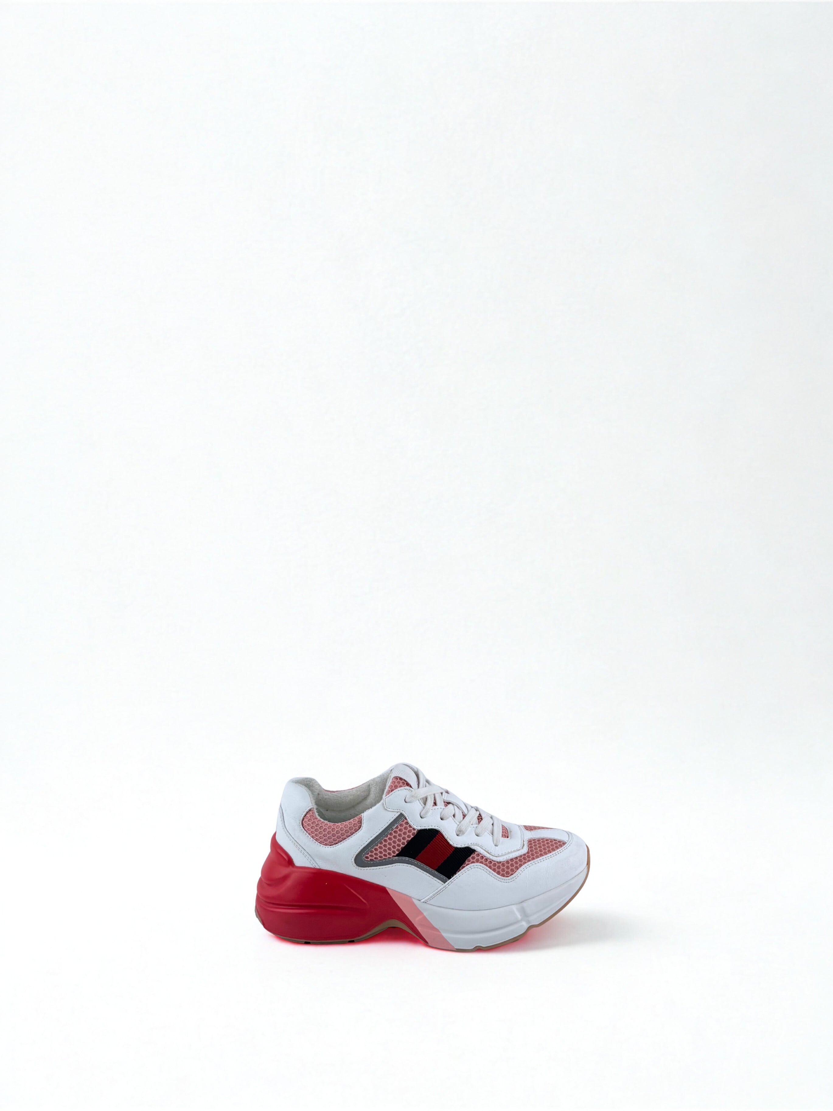 Gucci Rhyton Rouge et Blanche Taille 36