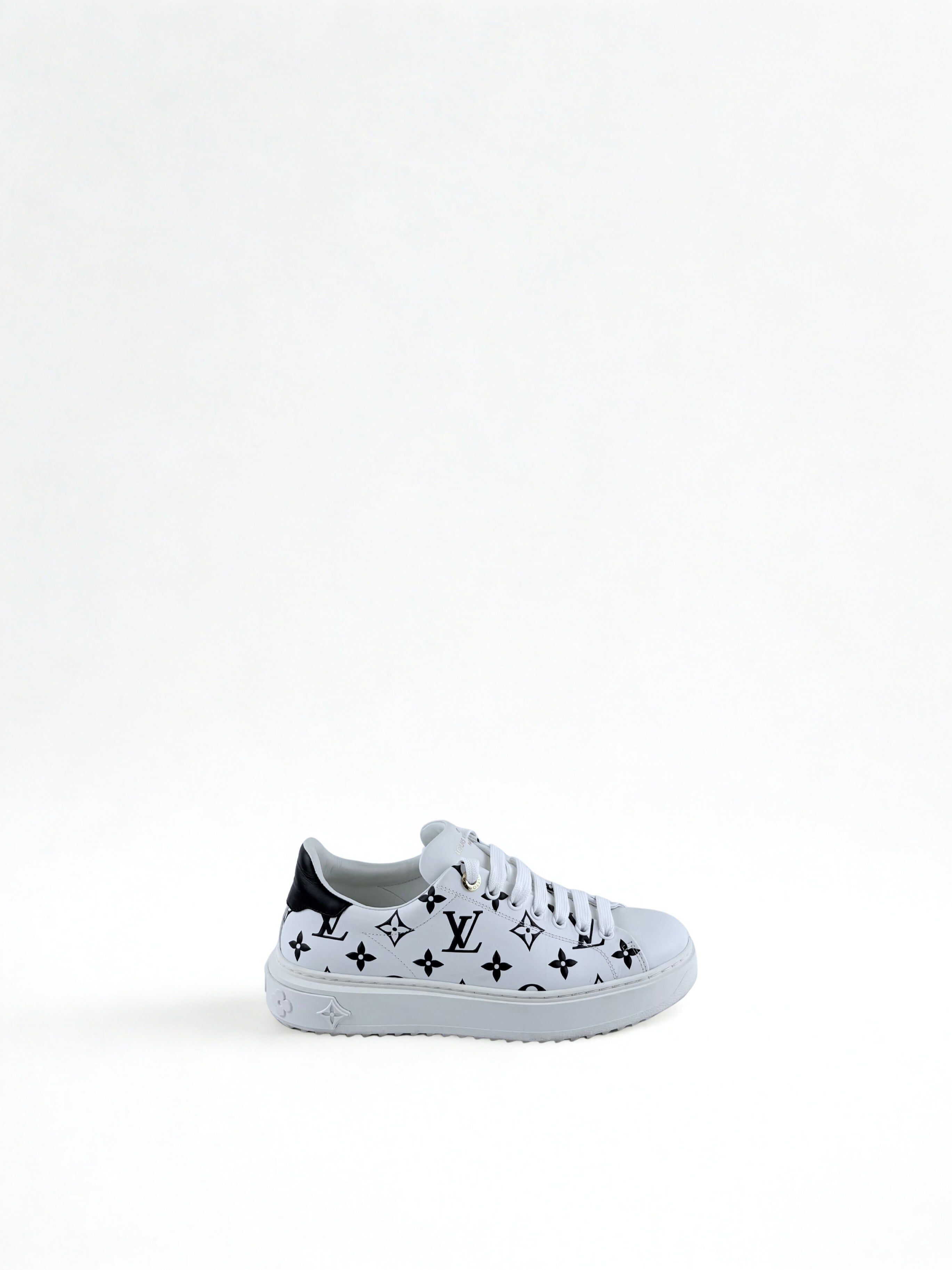 Louis Vuitton Time Out Blanche et Noir Monogramme Taille 38
