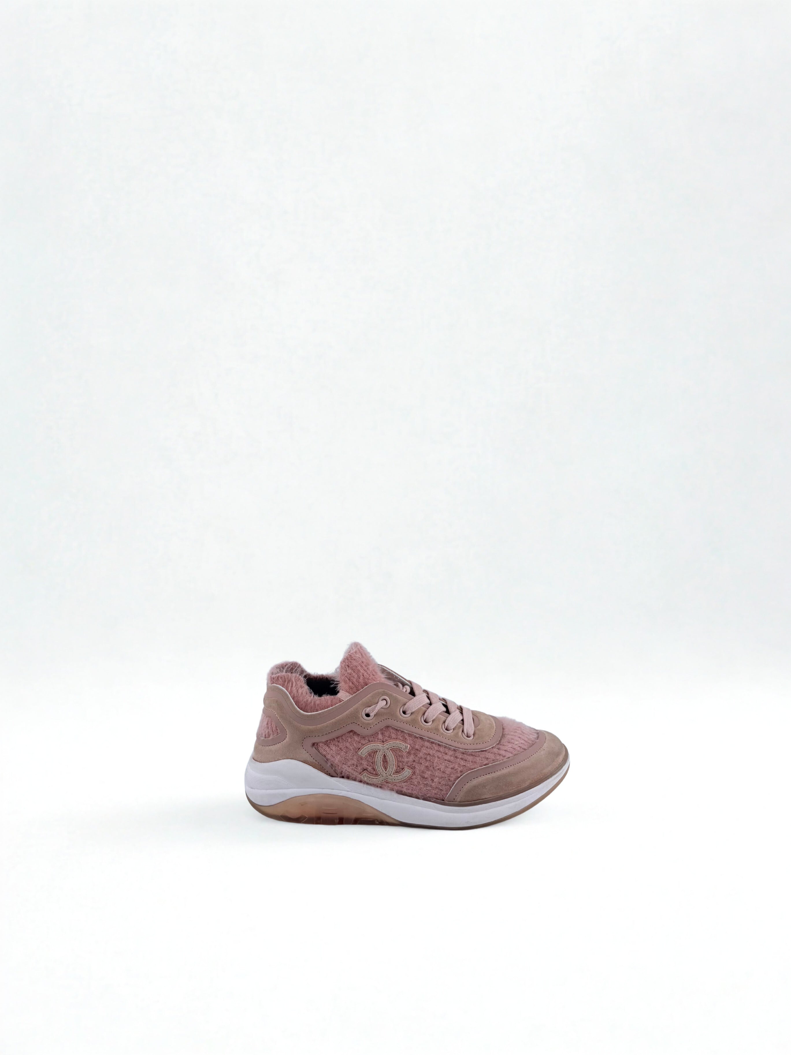 Basket en Daim Rose et Blanc Taille 36