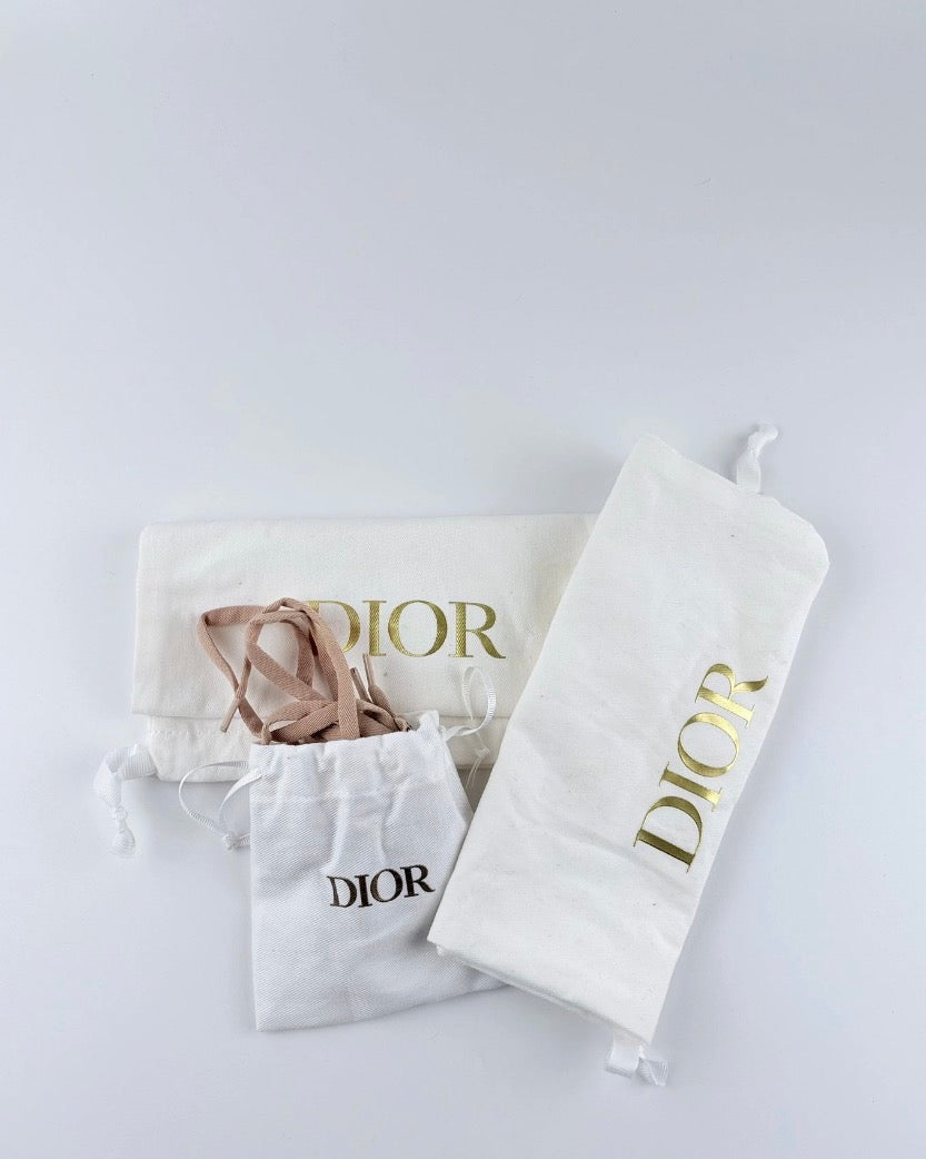 Sneakers Dior D Connect Nude Taille 36,5