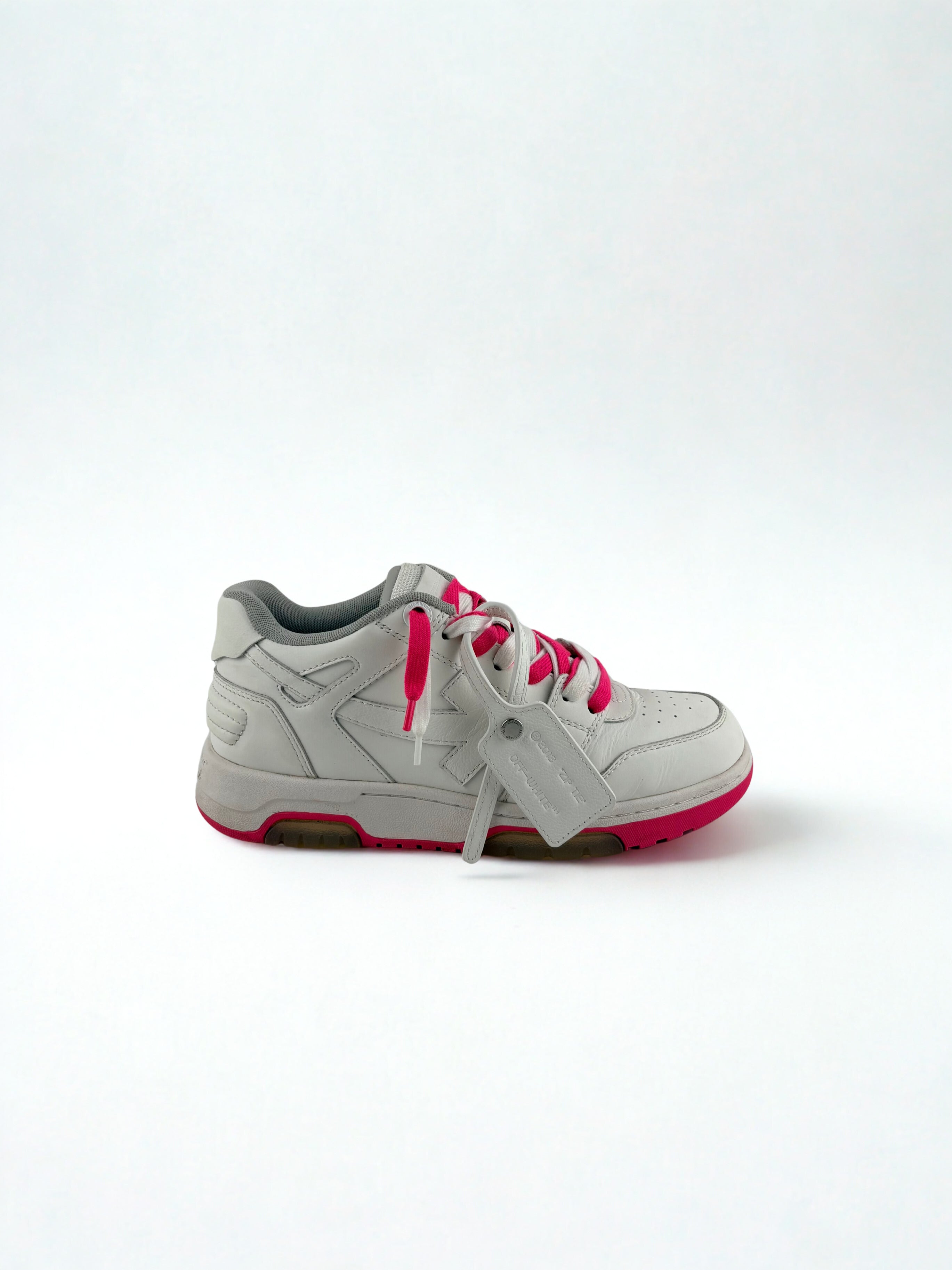 Sneakers Off-White Out of Office Rose et Blanche Taille 38