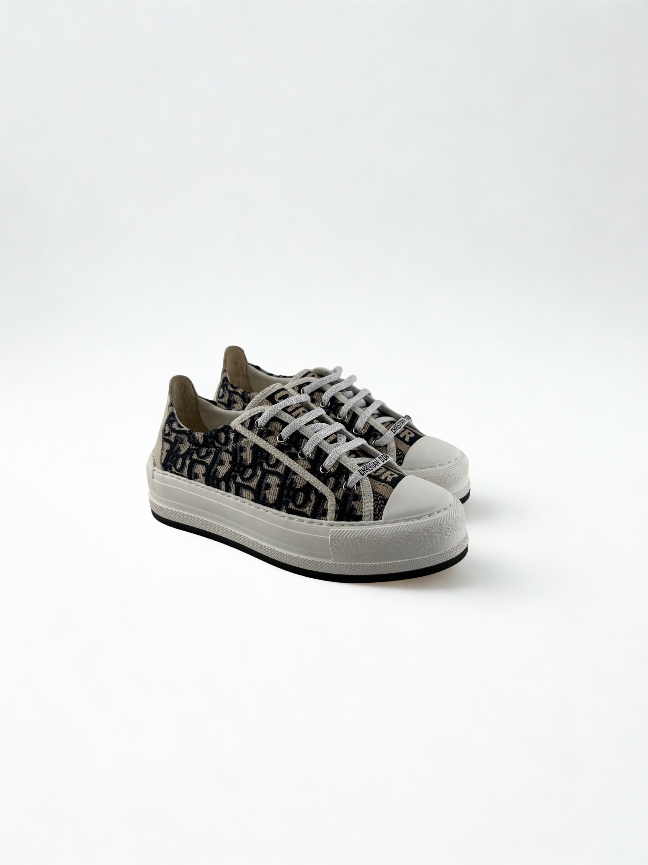 Dior Walkn Marine et Beige Taille 37