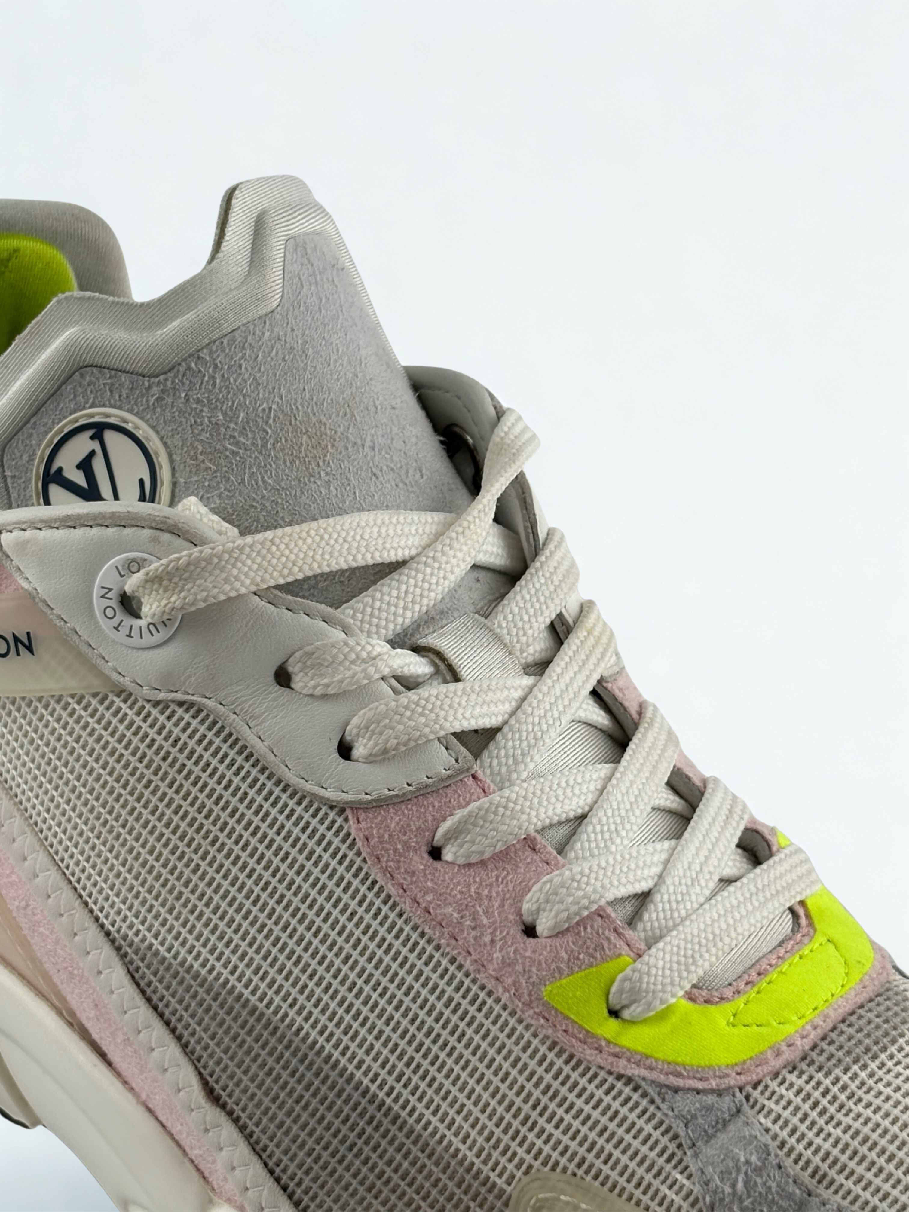 Louis Vuitton Run 55 Rose et Jaune Fluo Taille 38