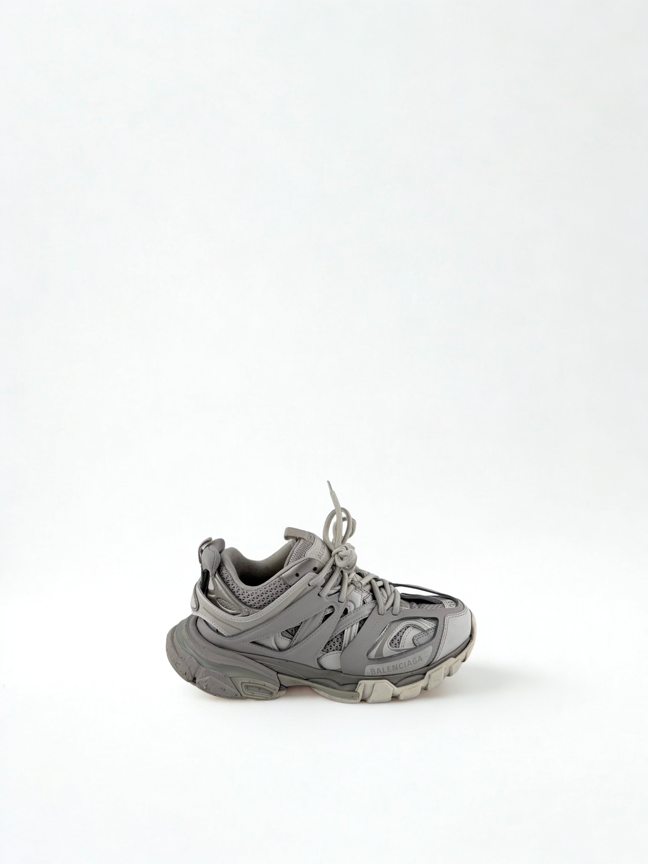 Balenciaga Track Grise et Beige Taille 38