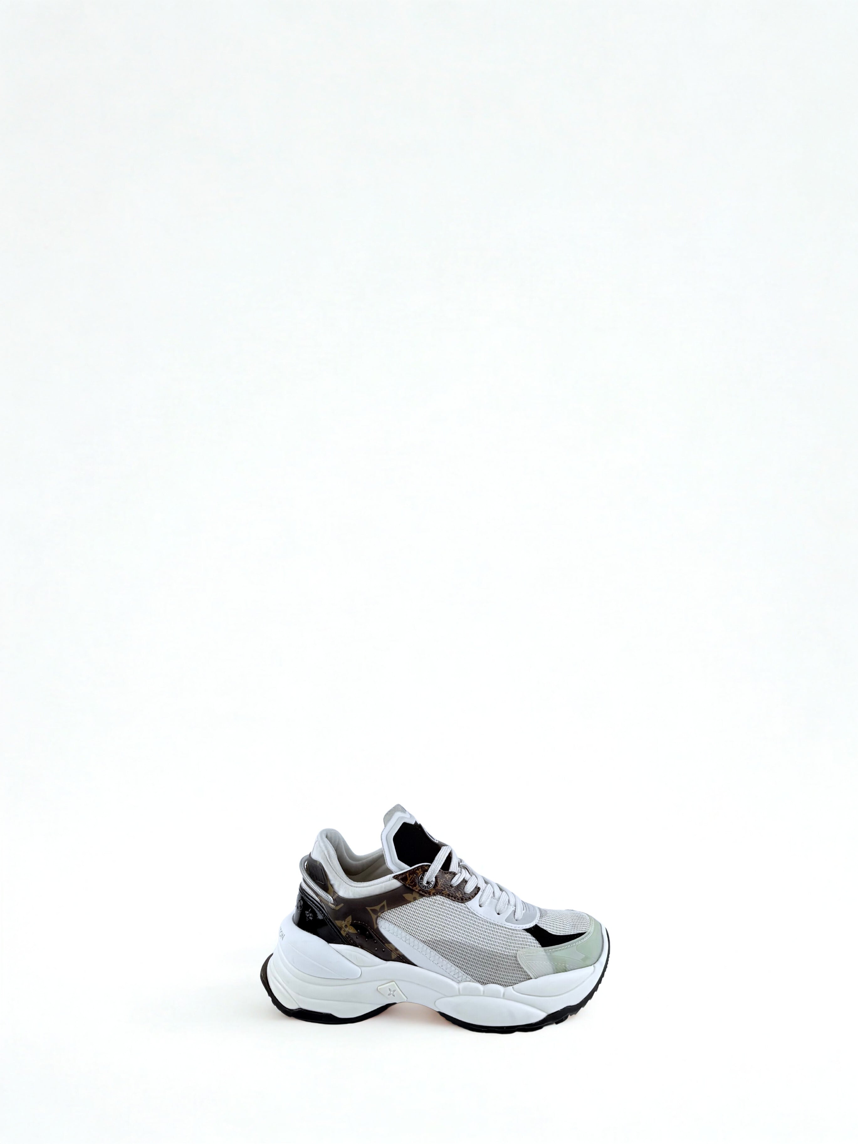 Louis Vuitton Run 55 Grise et Noir Monogramme Taille 36