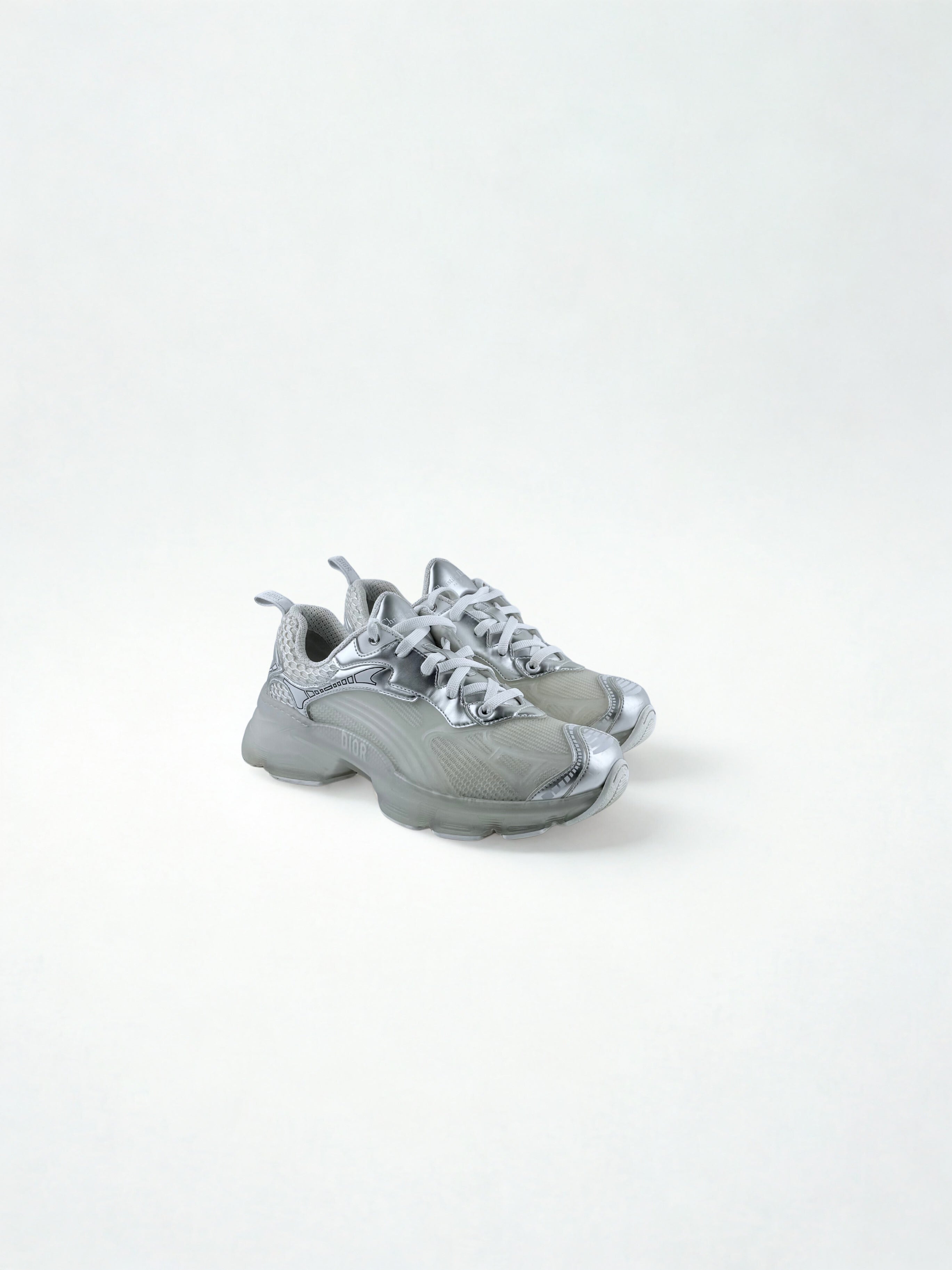 Sneakers Dior Vibe Argenté et Transparente Taille 40