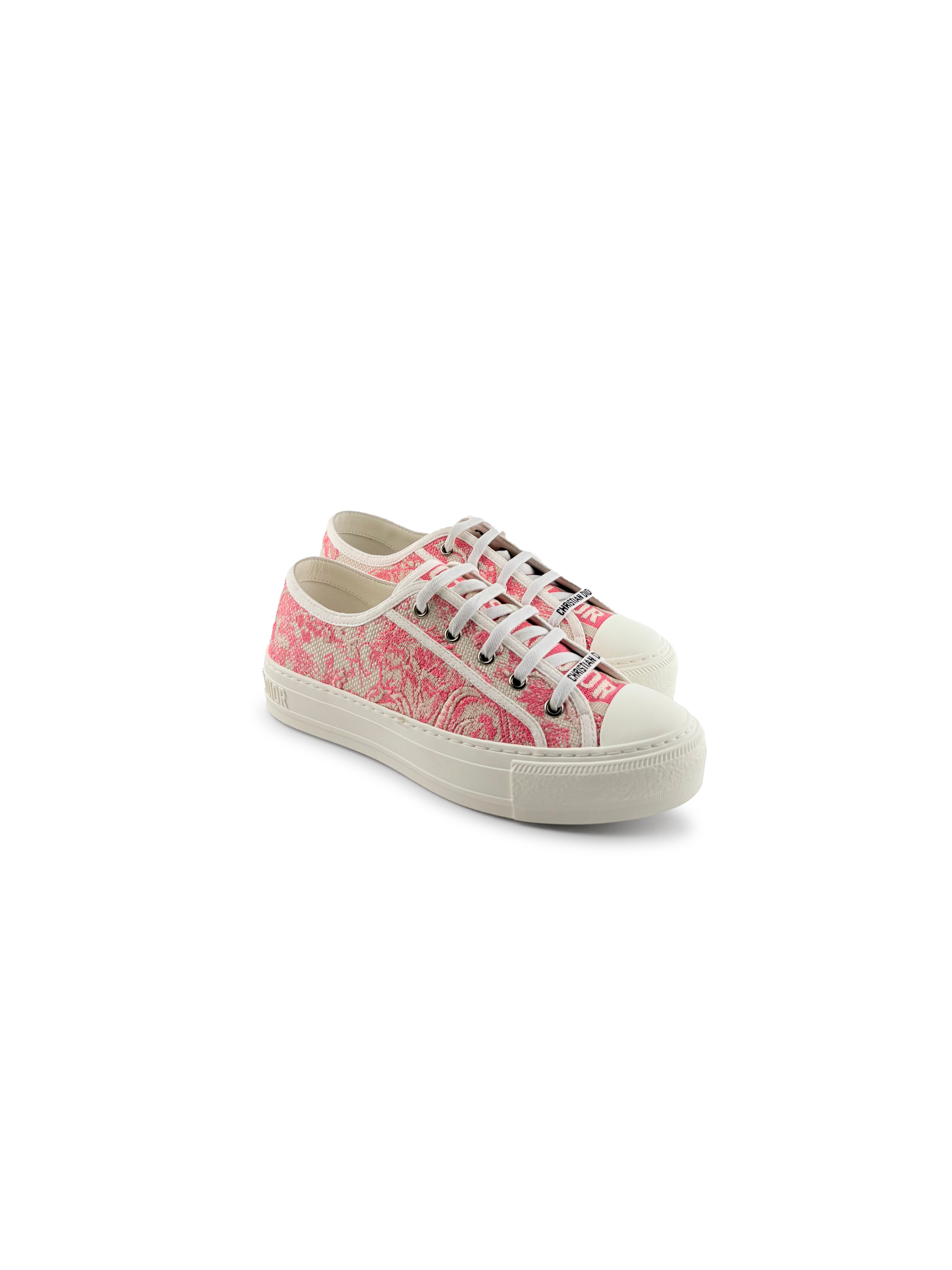 Dior Walk N Rose Et Blanche Taille 38,5