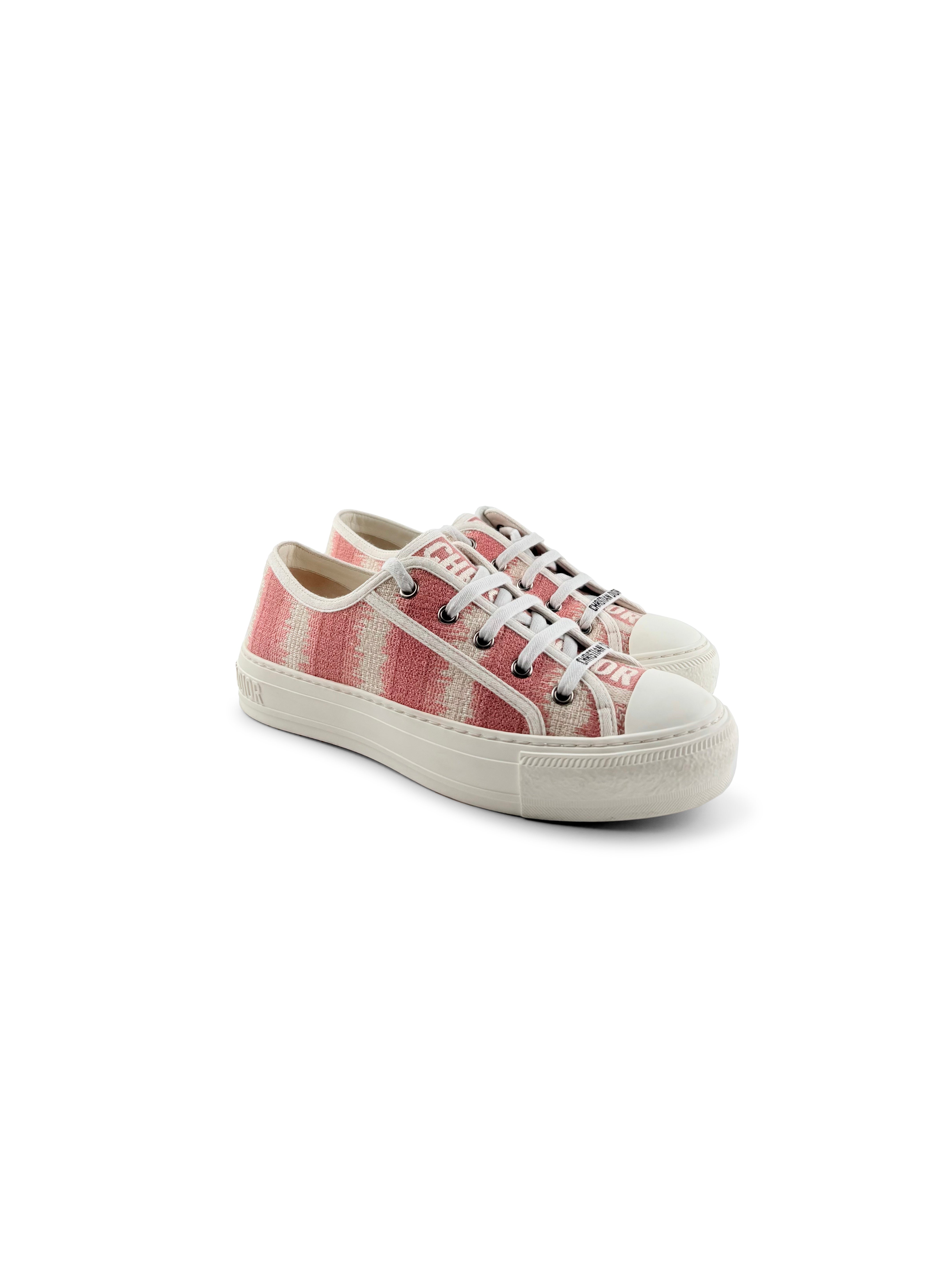 Dior Walkn Rose et Beige Taille 37,5