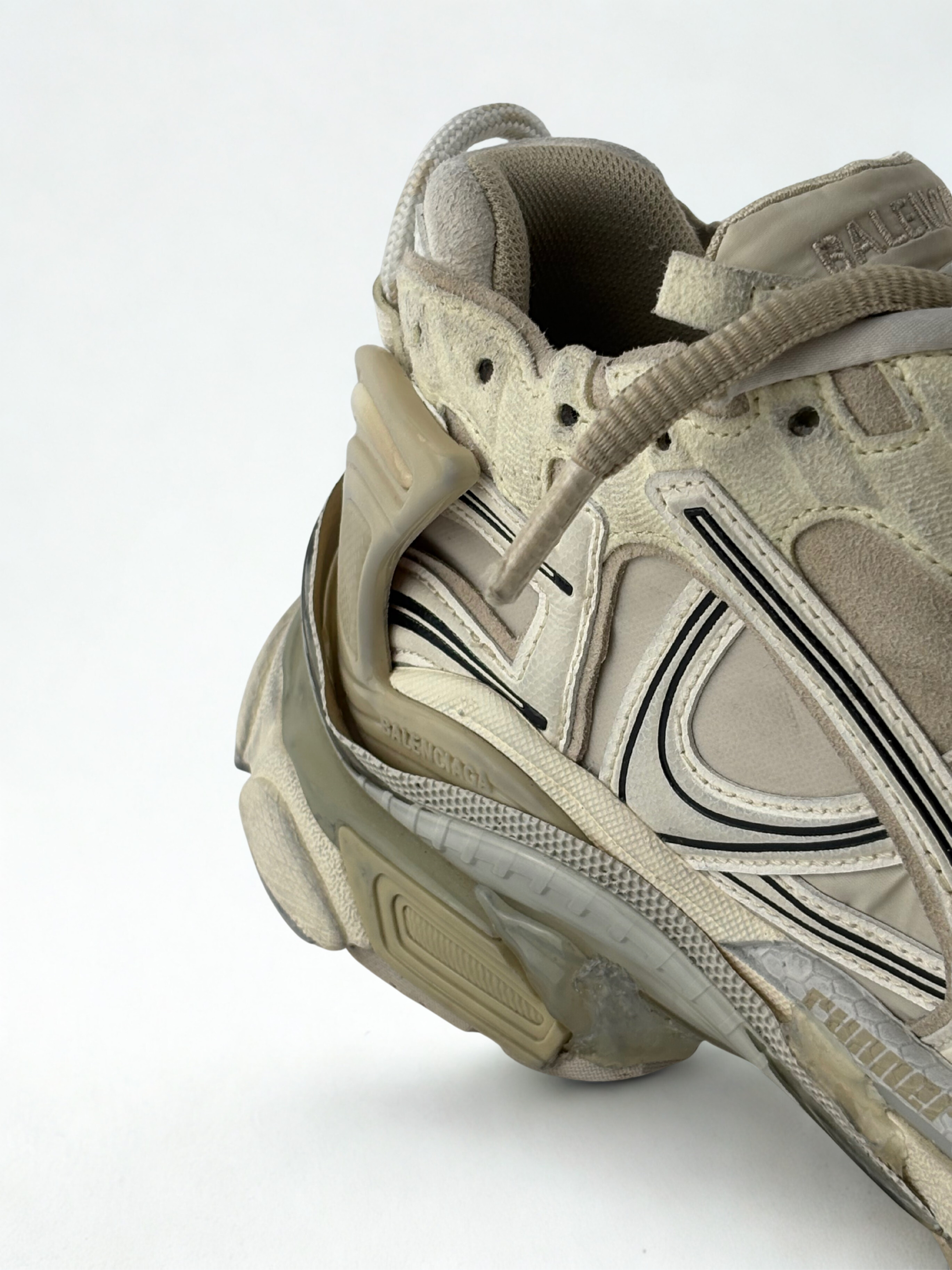 Balenciaga Runner Beige Taille 37