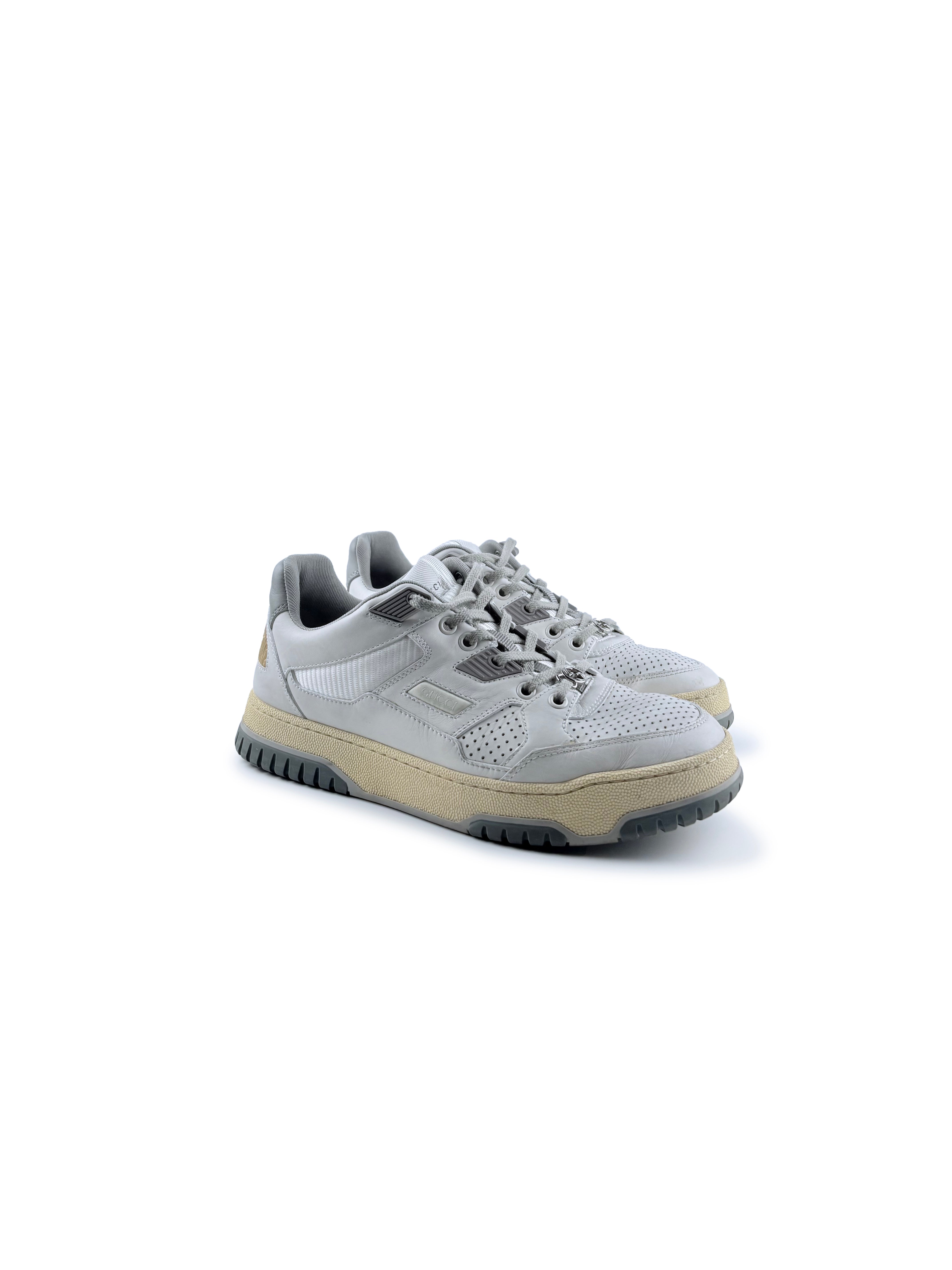 Gucci Sneakers Distressed Blanche et Grise Taille 39