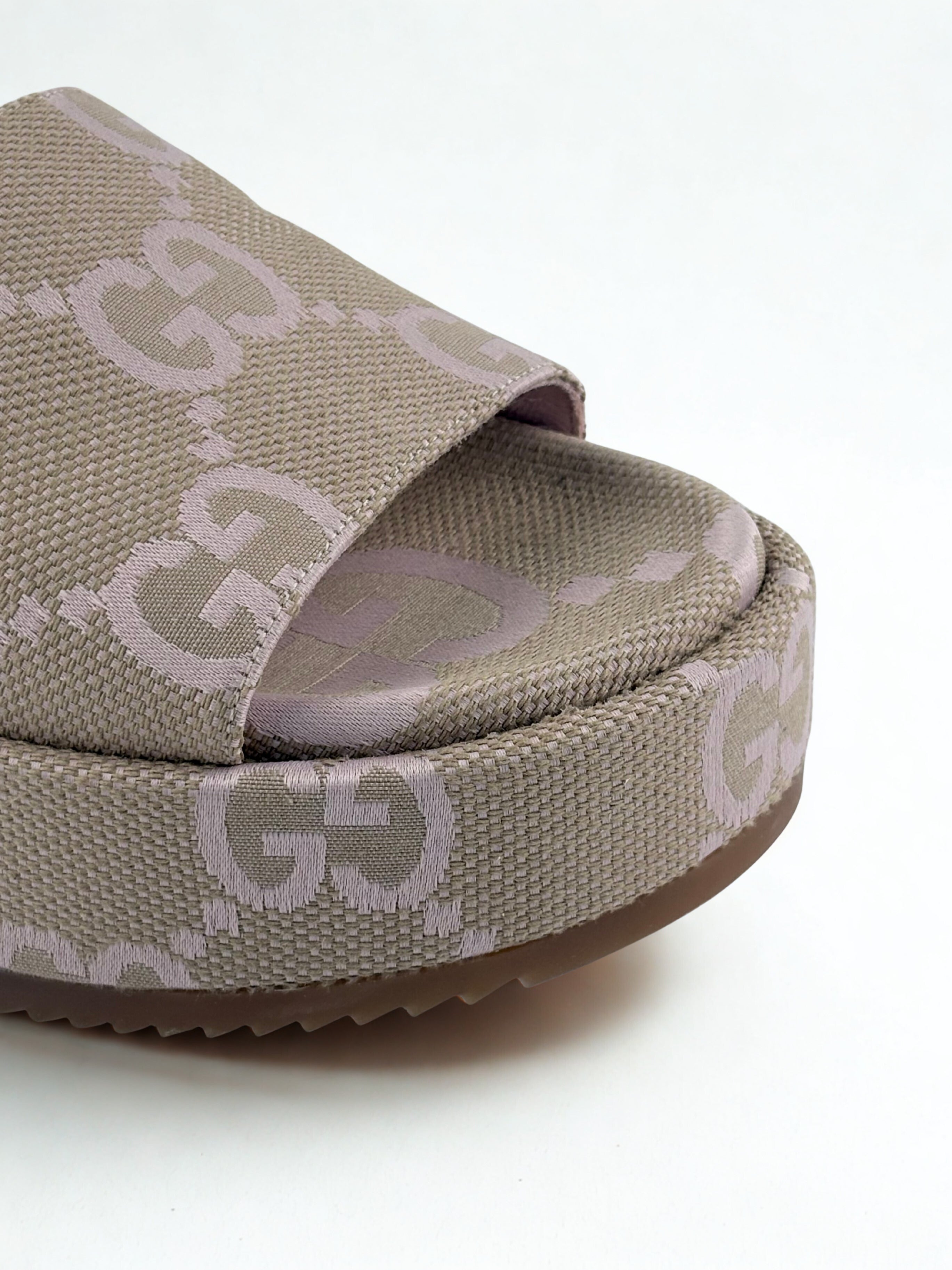 Mules Gucci Toile GG Canvas Beige et Rose Taille 38,5