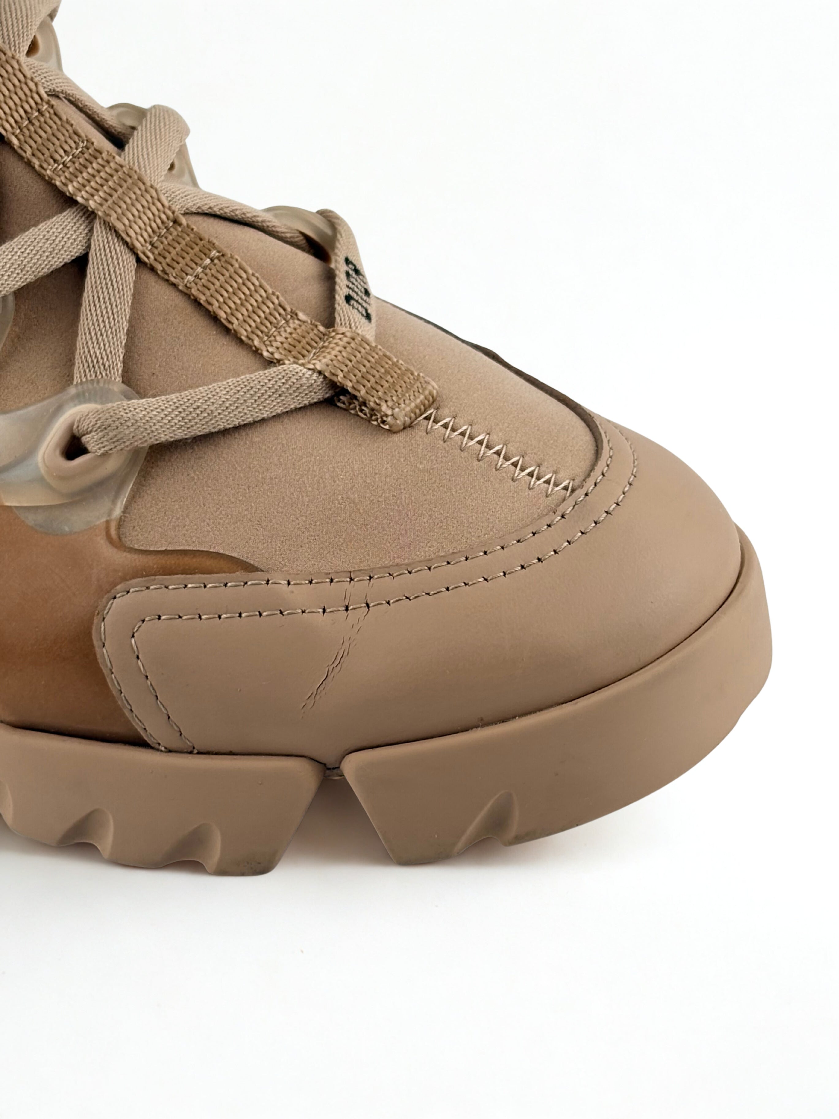 Sneakers Dior D Connect Nude Taille 38,5